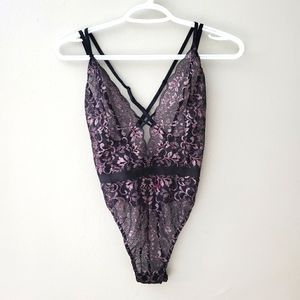 La Senza Bumless Lace Bodysuit